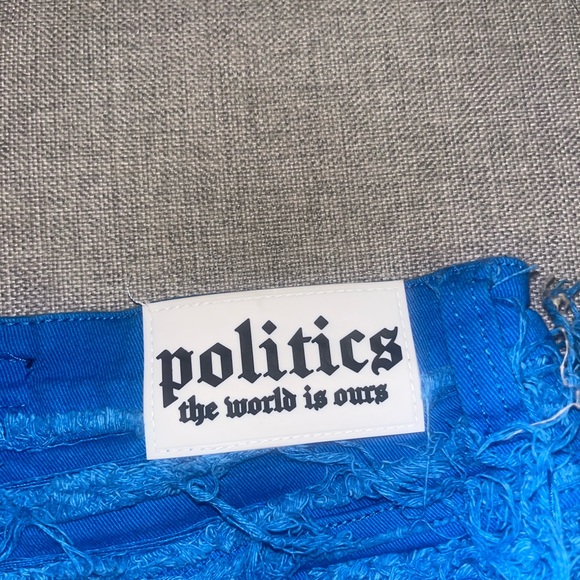 POLITICS JEANS( BLUE THRASHED) - Picture 4 of 4
